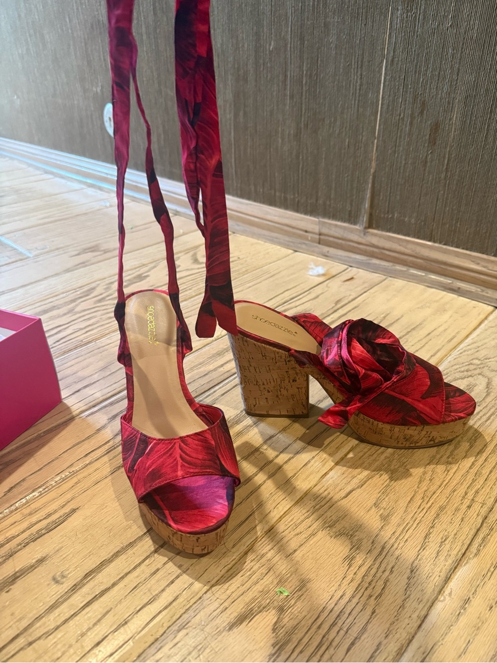 Shoe Dazzle Red Floral Tie-Up Cork Platform Sandals
